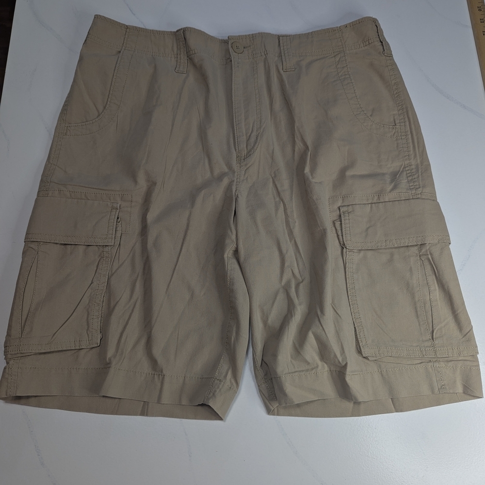 Urban Pipeline Cotton Cargo Shorts Men 38 Beige‎ Khaki Knee Length 11" inseam